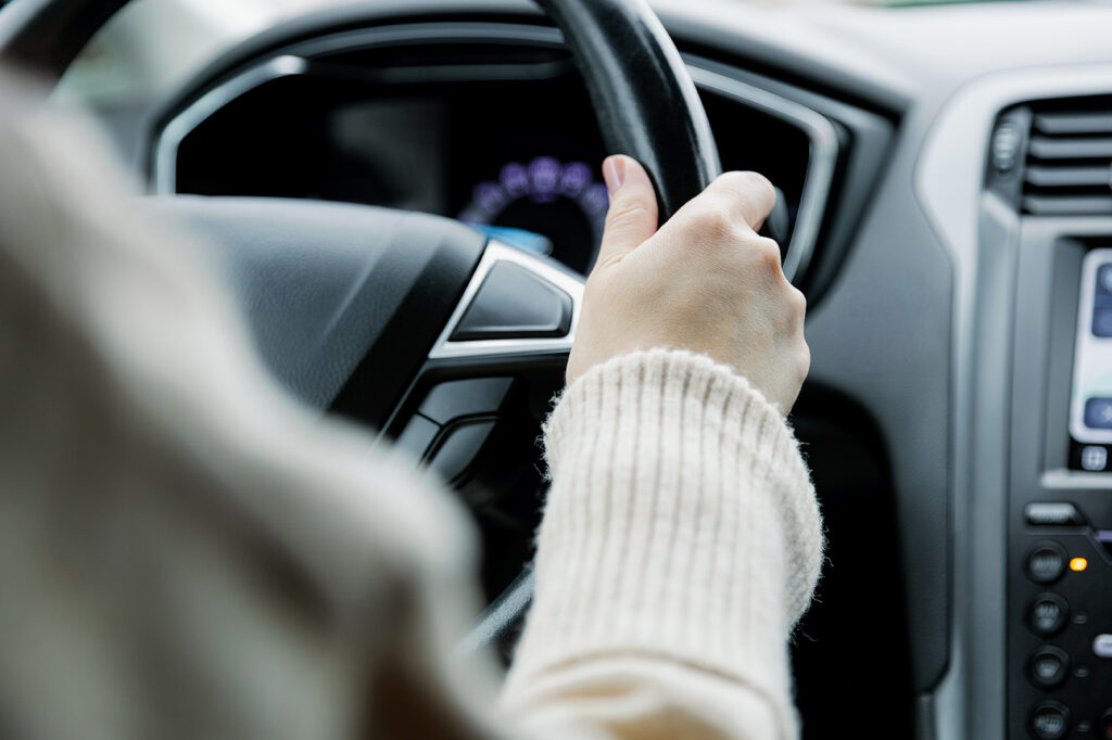 women learning to drive